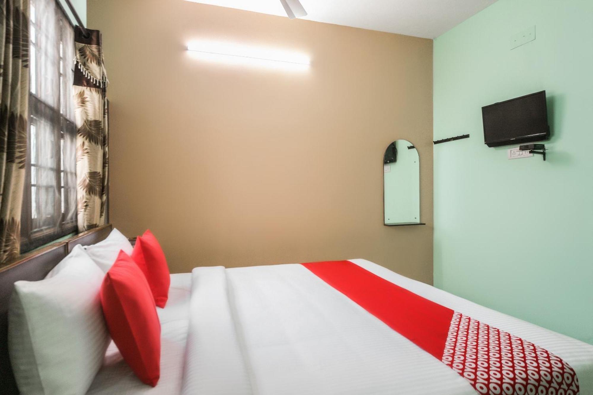 Oyo Modern Guest House Chennai Ngoại thất bức ảnh