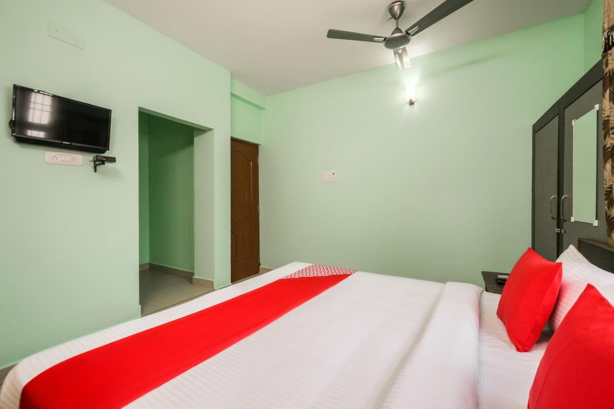 Oyo Modern Guest House Chennai Ngoại thất bức ảnh