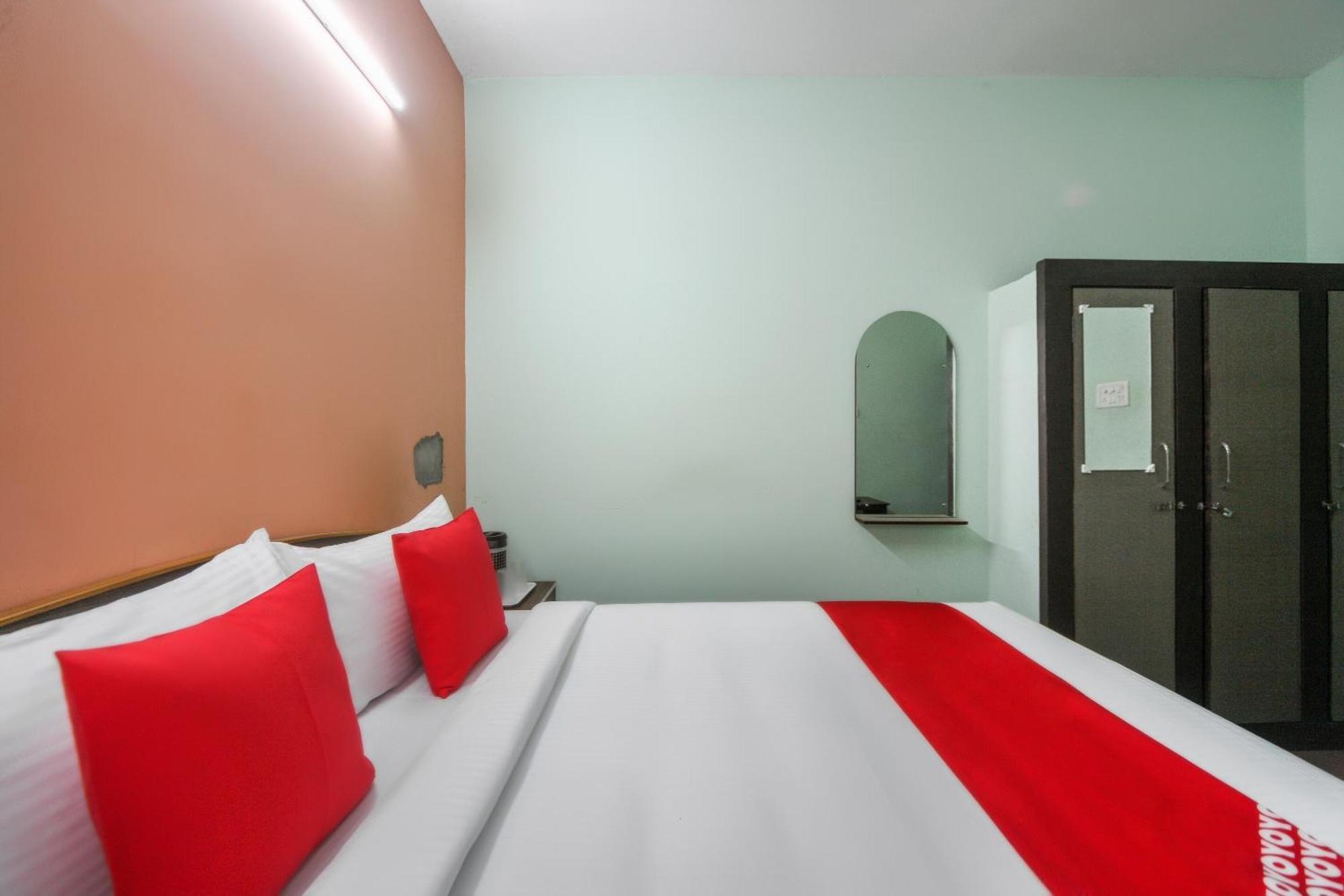 Oyo Modern Guest House Chennai Ngoại thất bức ảnh