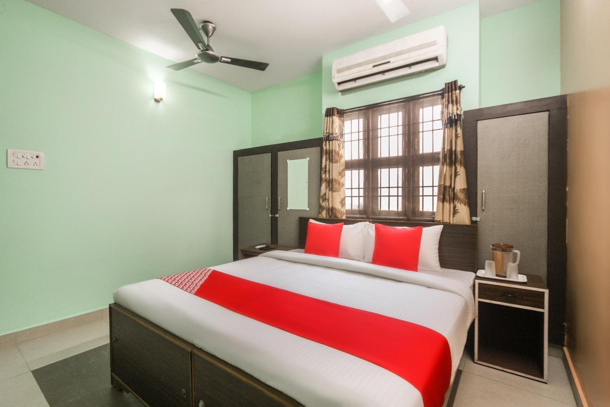 Oyo Modern Guest House Chennai Ngoại thất bức ảnh