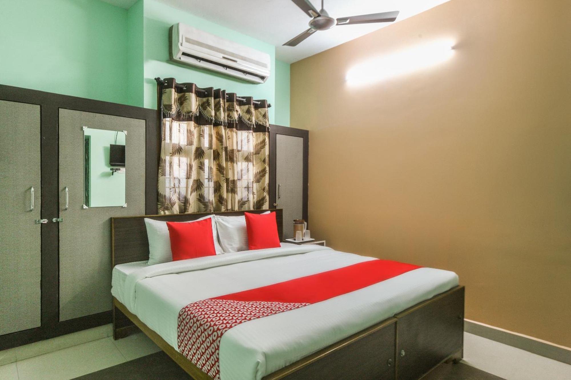 Oyo Modern Guest House Chennai Ngoại thất bức ảnh