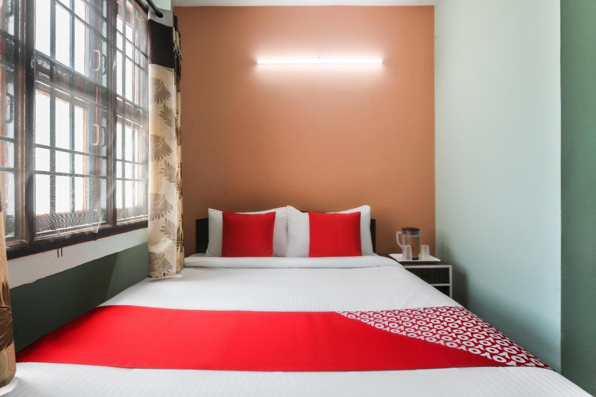 Oyo Modern Guest House Chennai Ngoại thất bức ảnh